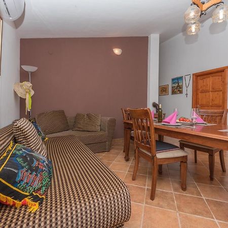 Holiday Home Frane Slivno  Esterno foto