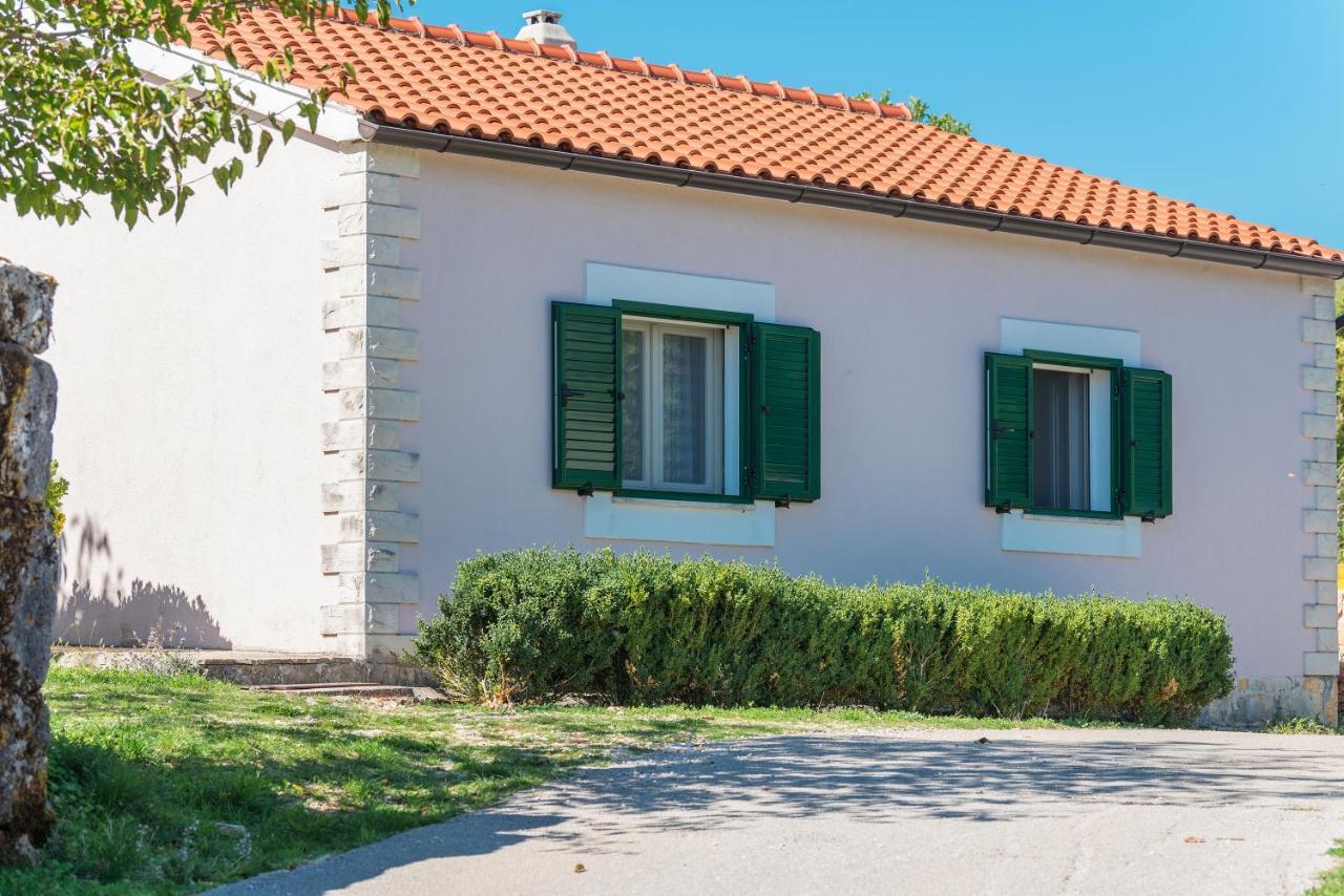 Holiday Home Frane Slivno  Esterno foto